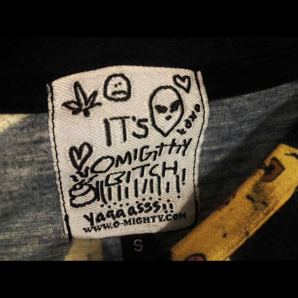 Omighty “Big A$$ Pizza Tee” - Picture 4 of 4